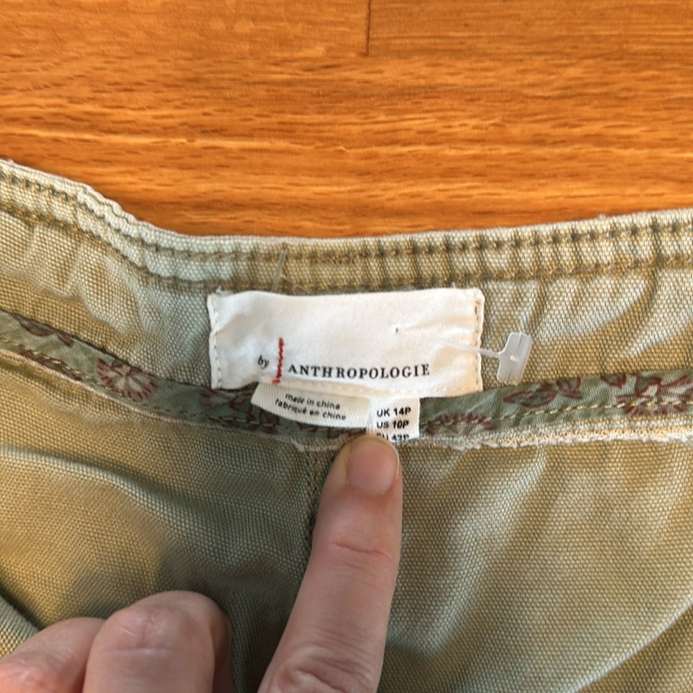 Anthropologie Crop Cargo Pants, 10 petite - Picture 5 of 7